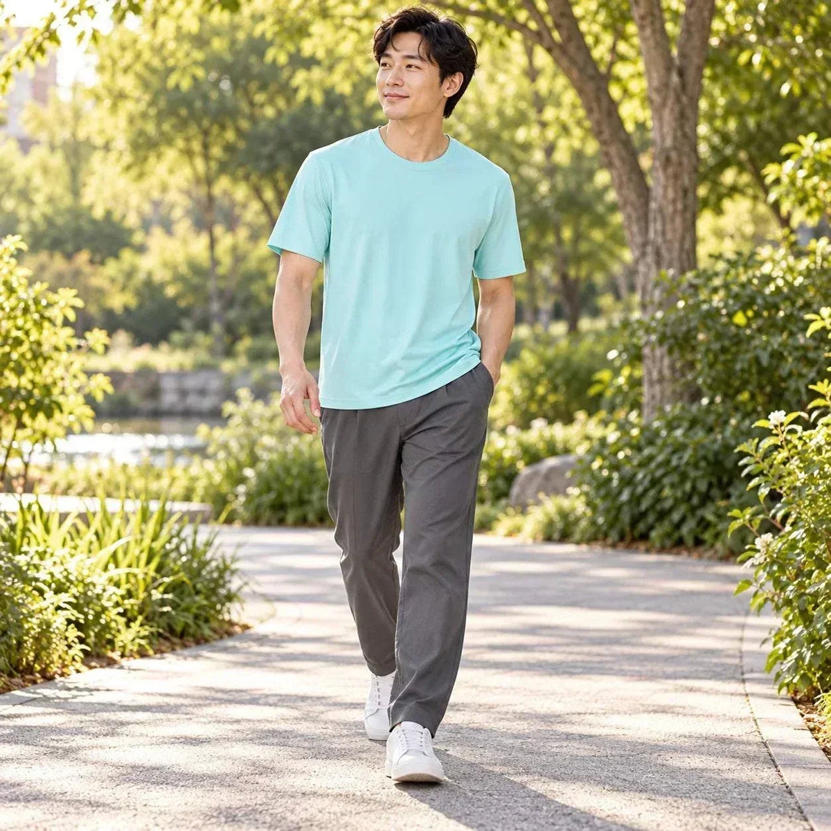 Adults sensory-friendly bamboo aqua t-shirt flat seams no labels