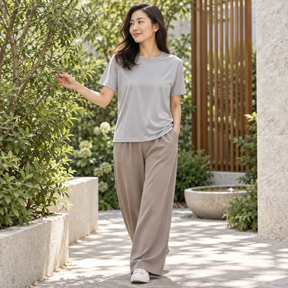 Grey sensory-friendly adults bamboo t-shirt with flat seams