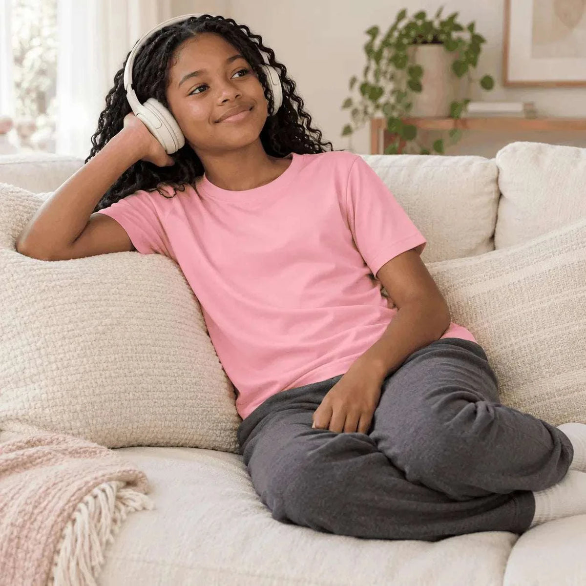 Children sensory-friendly pink bamboo t-shirt soft breathable tagless