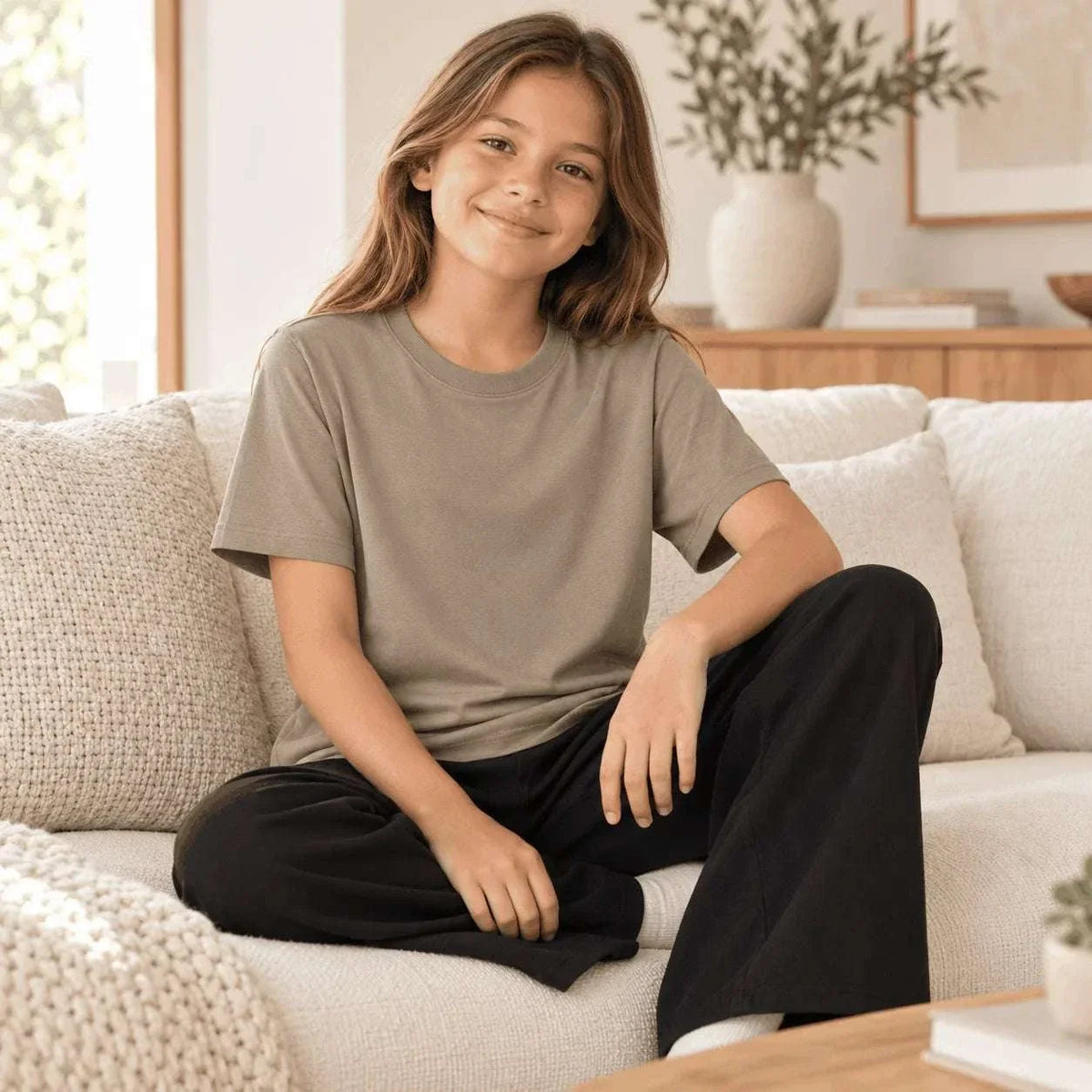 Children sensory-friendly taupe bamboo t-shirt with soft breathable fabric